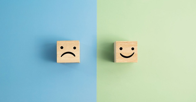 Glücklich oder unglücklich? © iStock/ Pikusisi-Studio