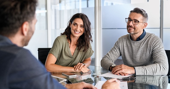 Beratungsgespräch © iStock/ Ridofranz