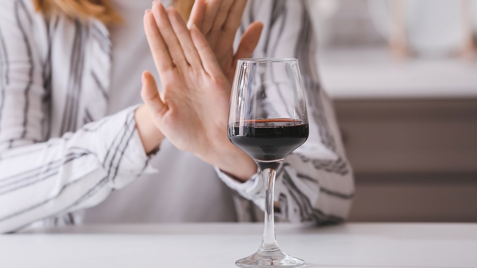 Nein zu Wein © shutterstock